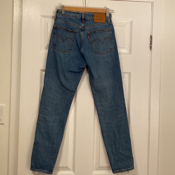 Levi’s Wedgie Straight Ankle jean - Picture 3 of 4